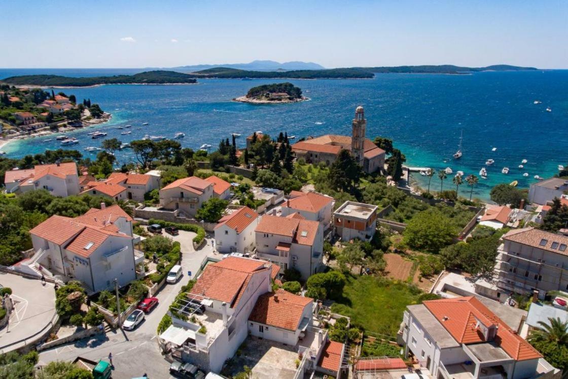 Apartments Jacky Hvar Town Exteriör bild